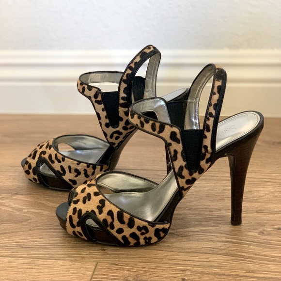 Calvin Klein Vintage Leopard Heels - Picture 1 of 3